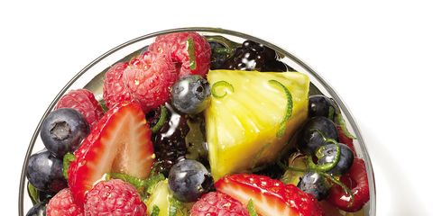 Food, Produce, Fruit, Natural foods, Sweetness, Fruit salad, Frutti di bosco, Tableware, Strawberry, Strawberries, 