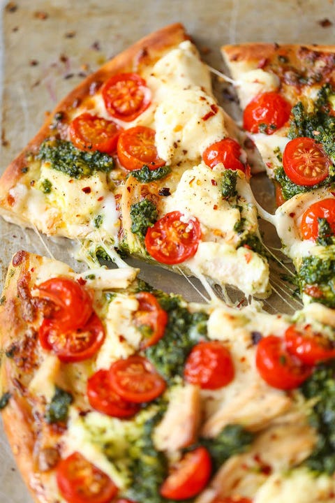 chicken pesto pizza