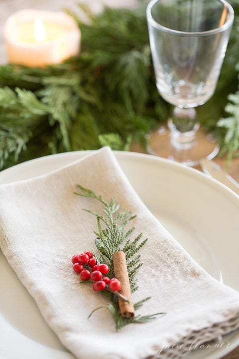 red and green diy christmas table decor