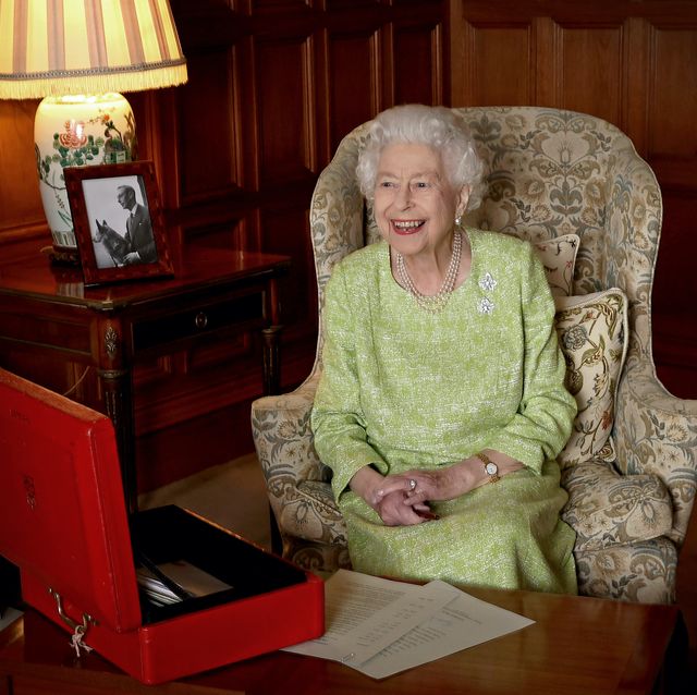 king charles has red box used by queen elizabeth lovingly restored