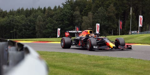 max verstappen marca el mejor tiempo en libres 2 del gran premio de bélgica