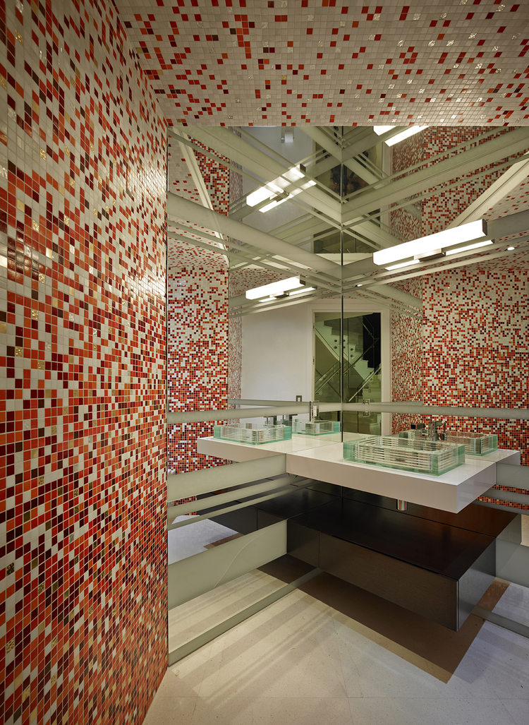 Creative Bathroom Tile Design Ideas, Brown Patterned Bathroom Floor Tiles