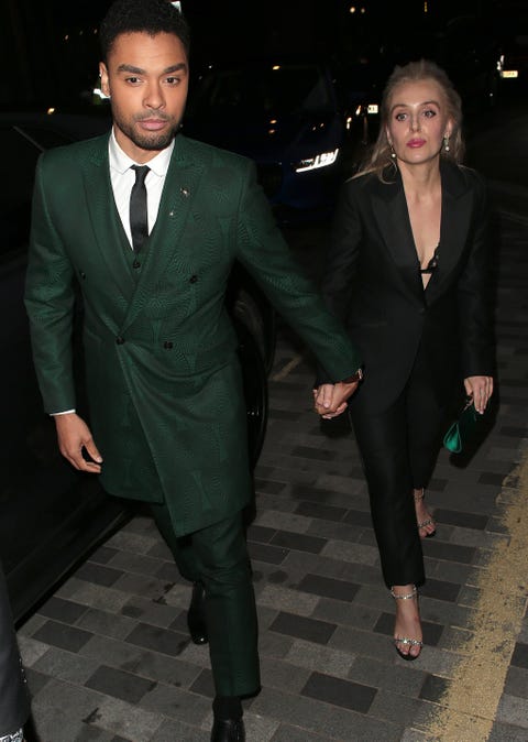 rege jean page y su novia rege jean page y su novia