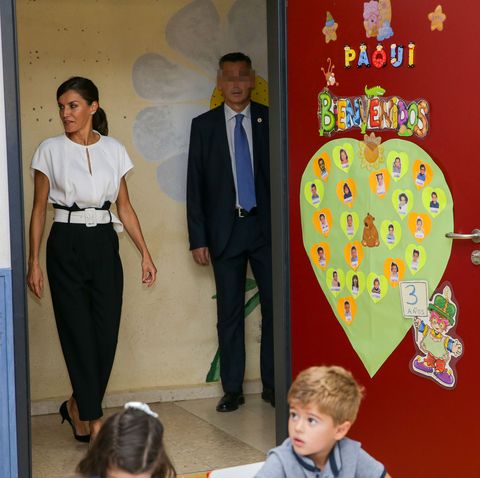 La reina Letizia inaugura el curso escolar en un pueblo de Cáceres