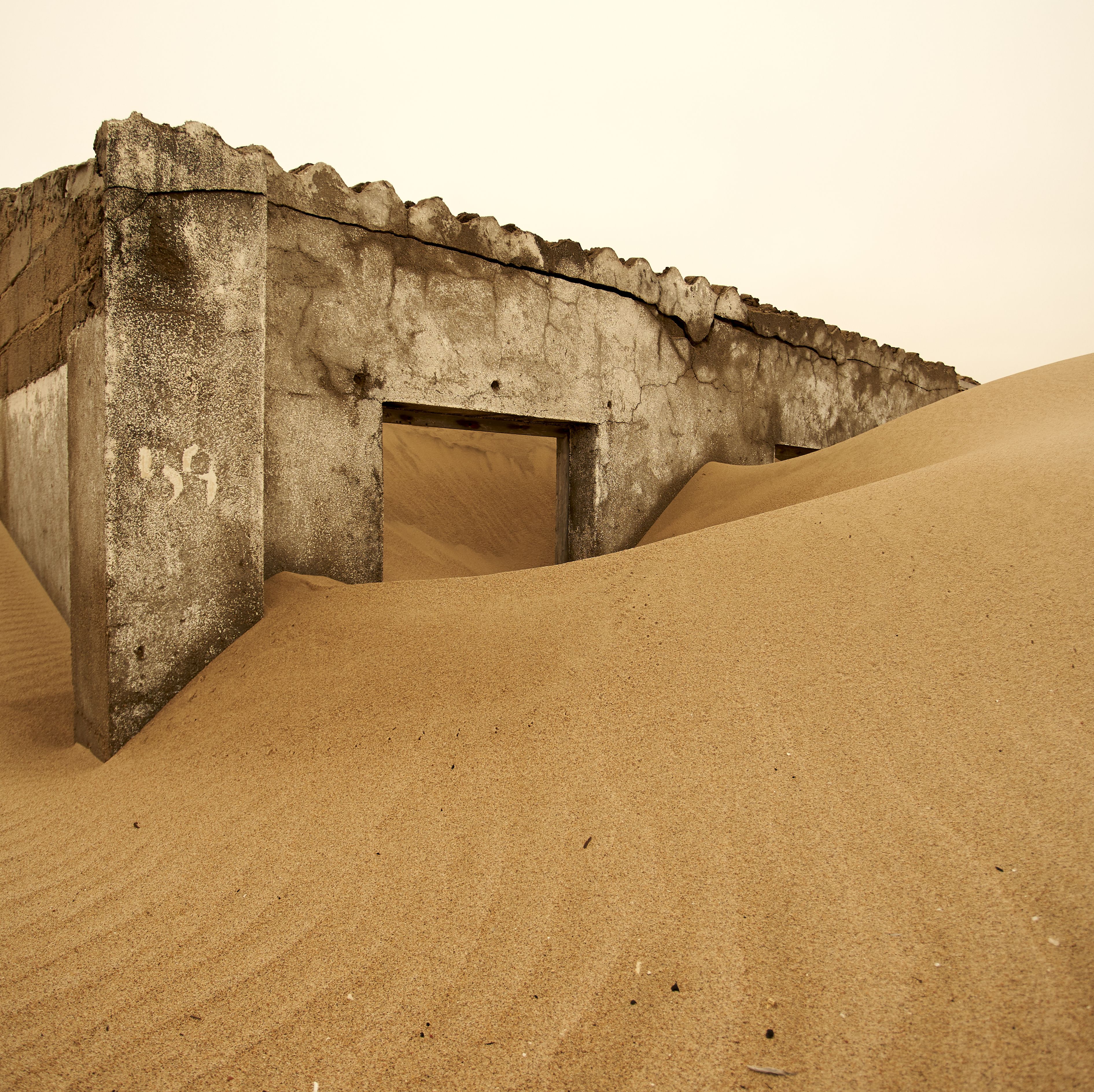 Archaeologists Found 3 Tombs That Were Hidden Beneath the Sand for 3,500 Years