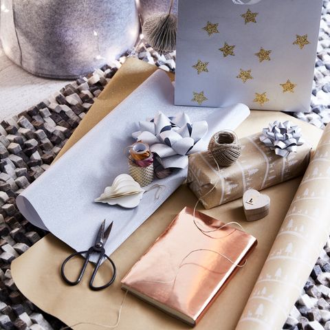 5 nifty ways to reuse wrapping paper at home