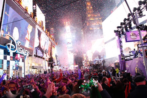 History of New Year's Holiday - New Year's Eve Celebrations