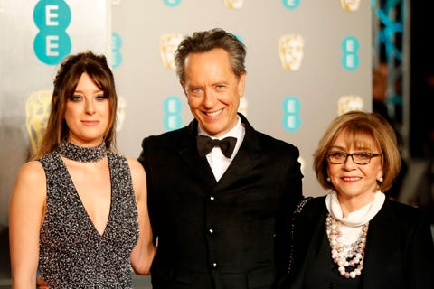 Richard E Grant dengan istri Joan Washington dan putrinya Olivia