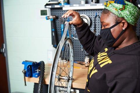 fix flat tire