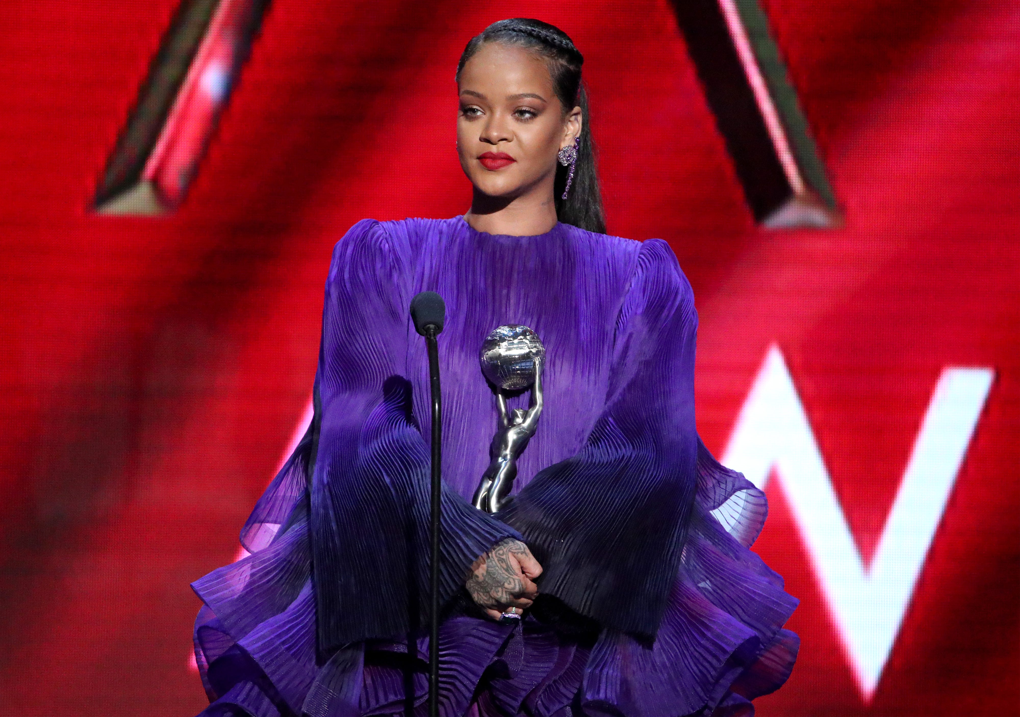 Rihanna Has ‘No Major Injuries’ After Her Scooter Accident Last Week