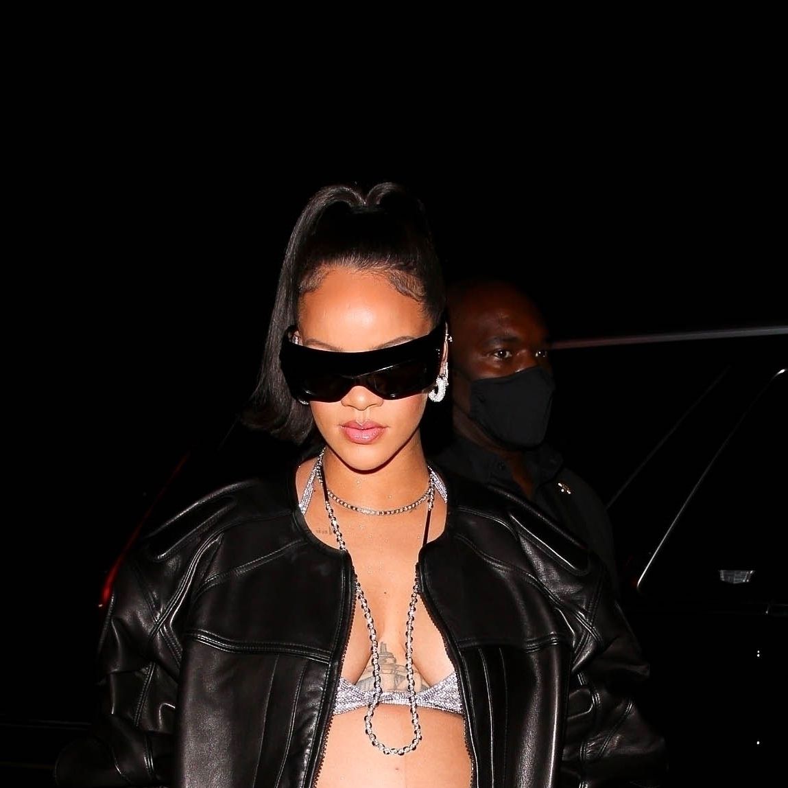 Rihanna's maternity style is rightfully earning acclaim from everyone.