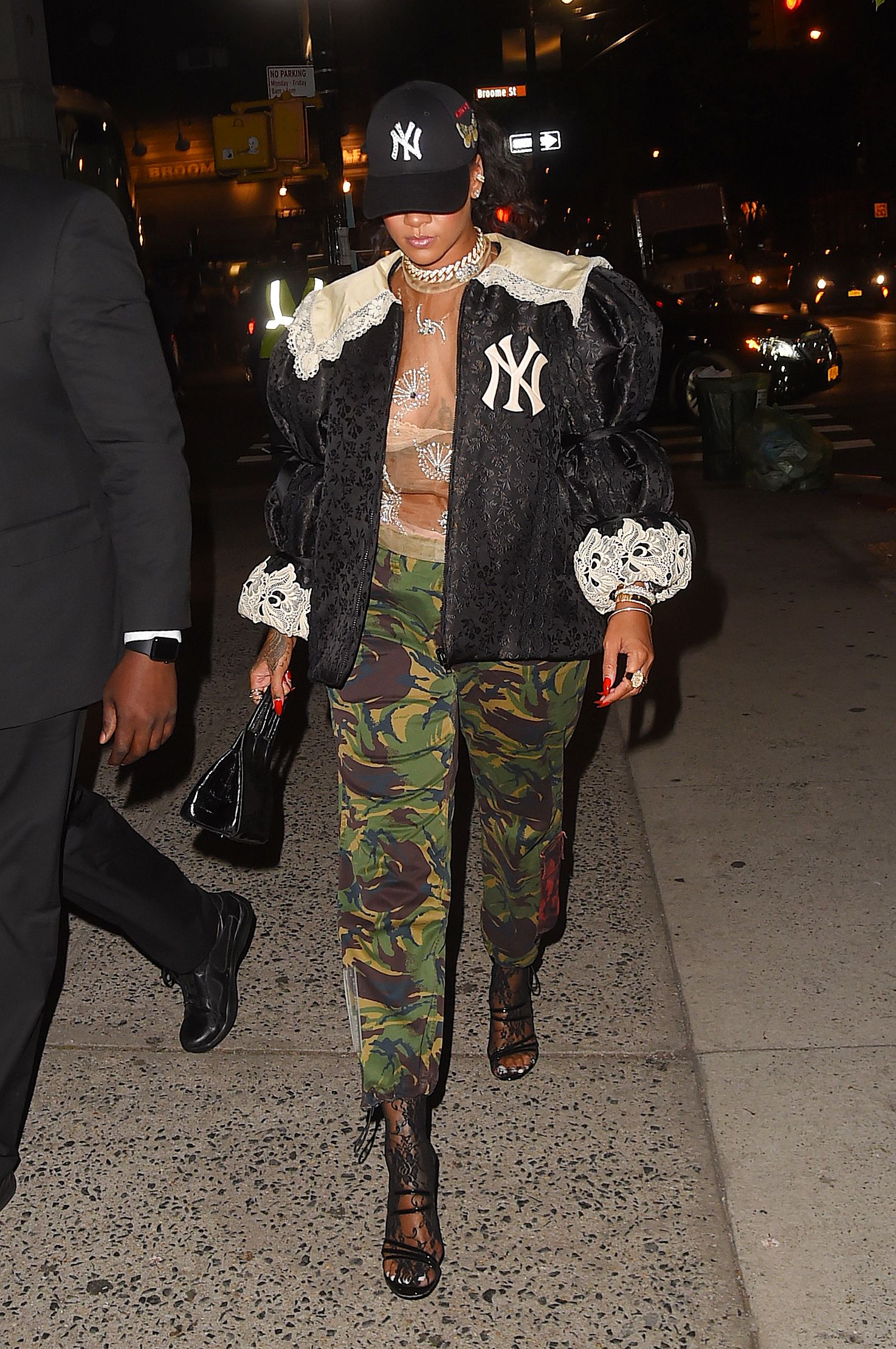 Rihanna Best Street Style Outfits 88 Rihanna Fashion Looks