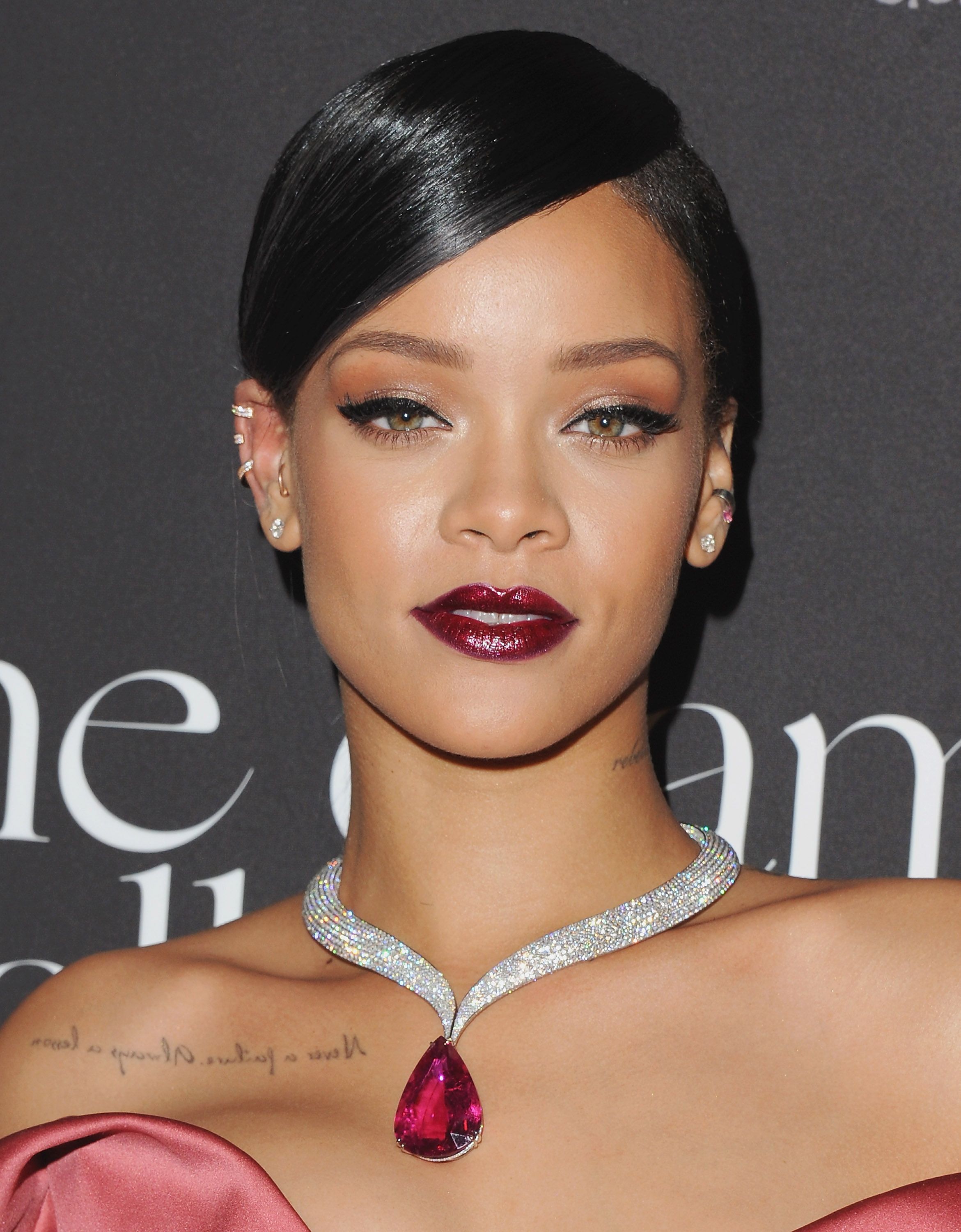 Best Celebrity Hairstyles - Rihanna Haircut