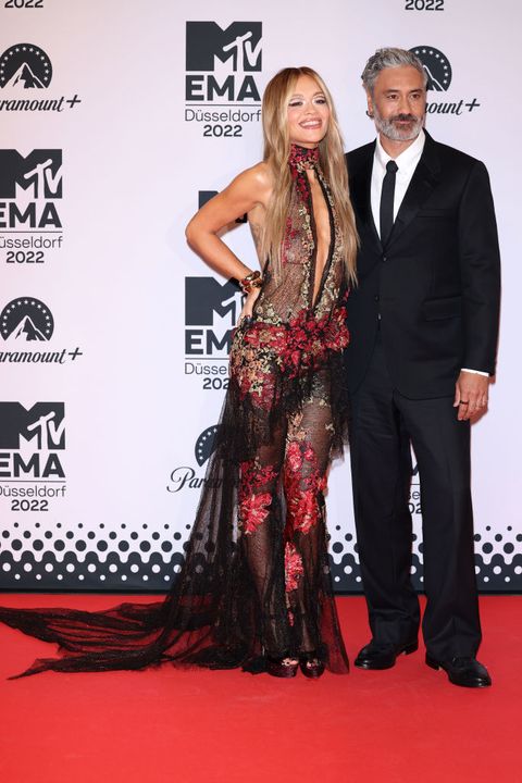 Ellos palo perrito Todos los 'looks' de la alfombra roja de los MTV EMAs