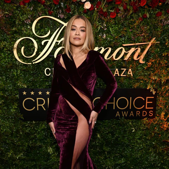 Rita Ora Ditches Underwear in Gorgeous Cut-Out Dress at the CCAs