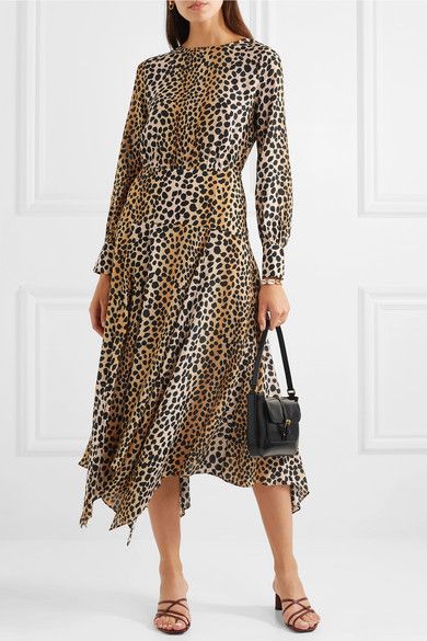 leopard print wedding guest outfit