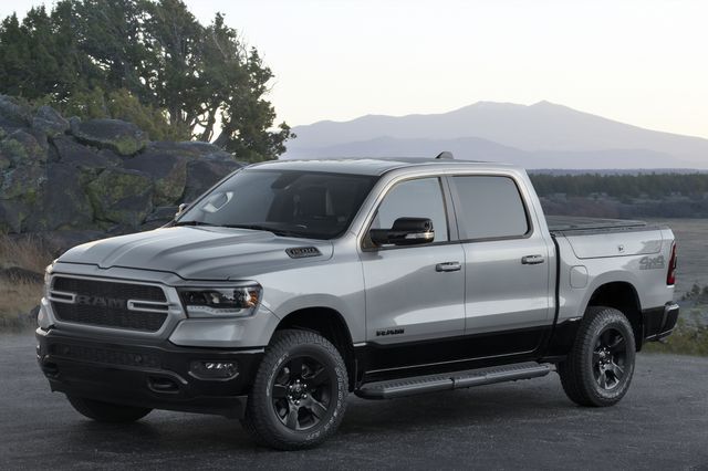 2022 ram 1500 backcountry front 34