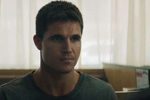 Robbie Amell in Code 8