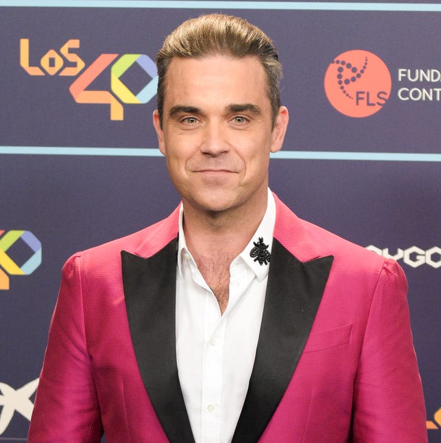 Robbie Williams thought he was gay at 21, but he 