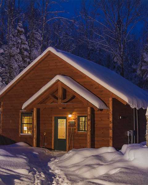 15 Cozy Winter Cabin Rentals - Best Mountain Getaways in the US
