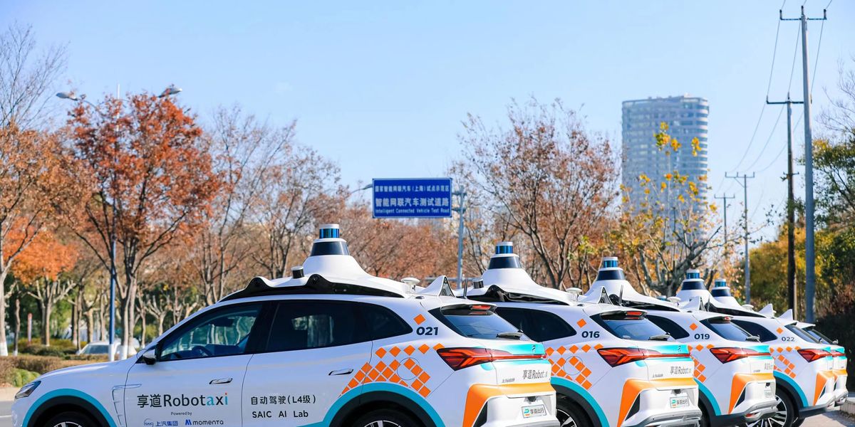 El taxi autÃ³nomo de MG es todo un Ã©xito en China - Car and Driver 