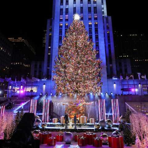 rockefeller christmas tree above the ice rink