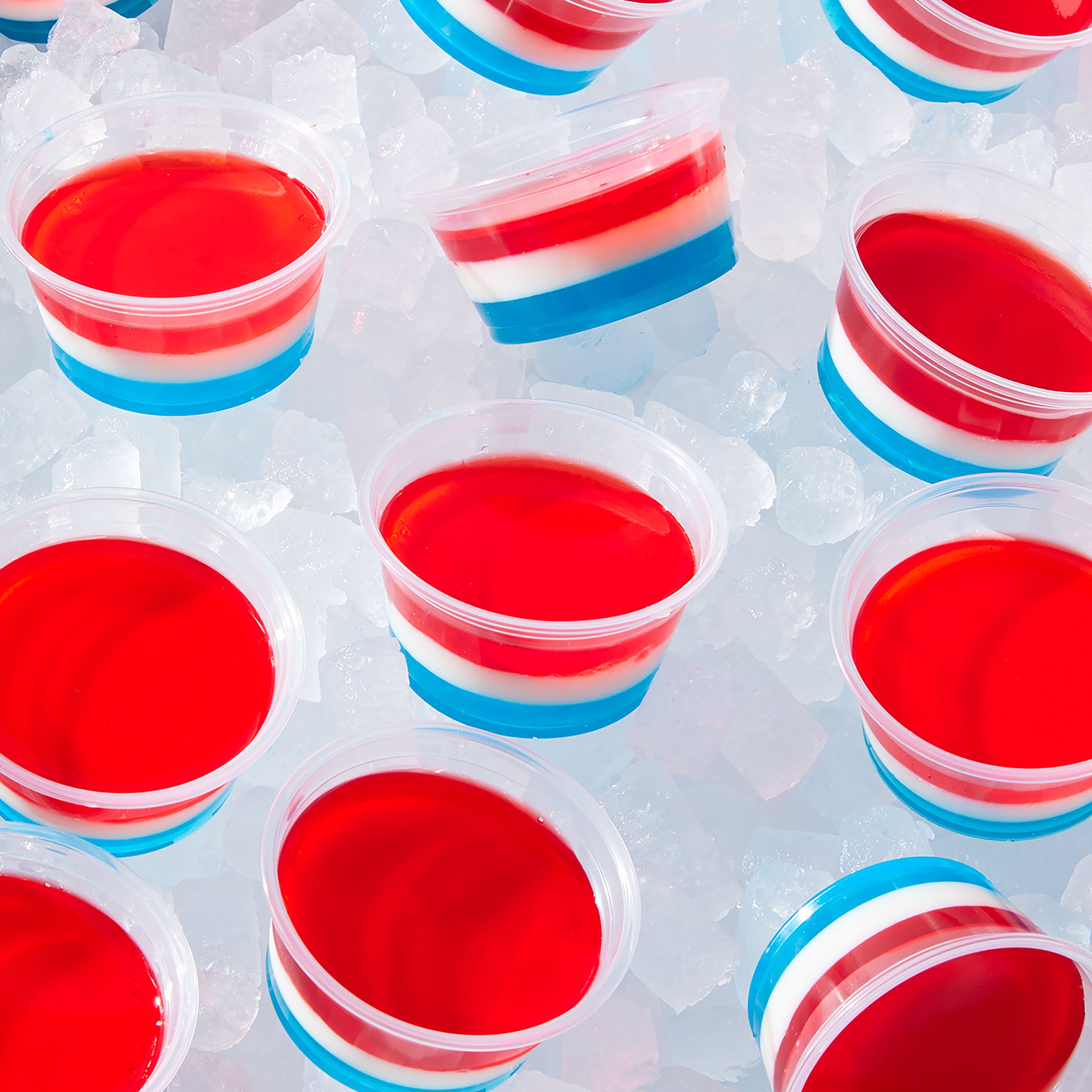 27 Jell-O Shots That Will Get Your July 4th Party Started (& Keep It Going)