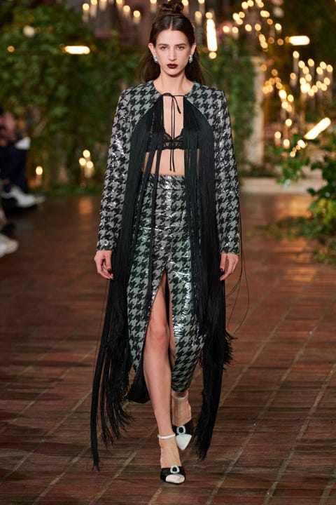 Fashion model, Fashion, Clothing, Runway, Street fashion, Fashion show, Haute couture, Outerwear, Dress, Shoe, Fashion model, Fashion, Clothing, Runway, Street fashion, Fashion show, Haute couture, Outerwear, Dress, Shoe,