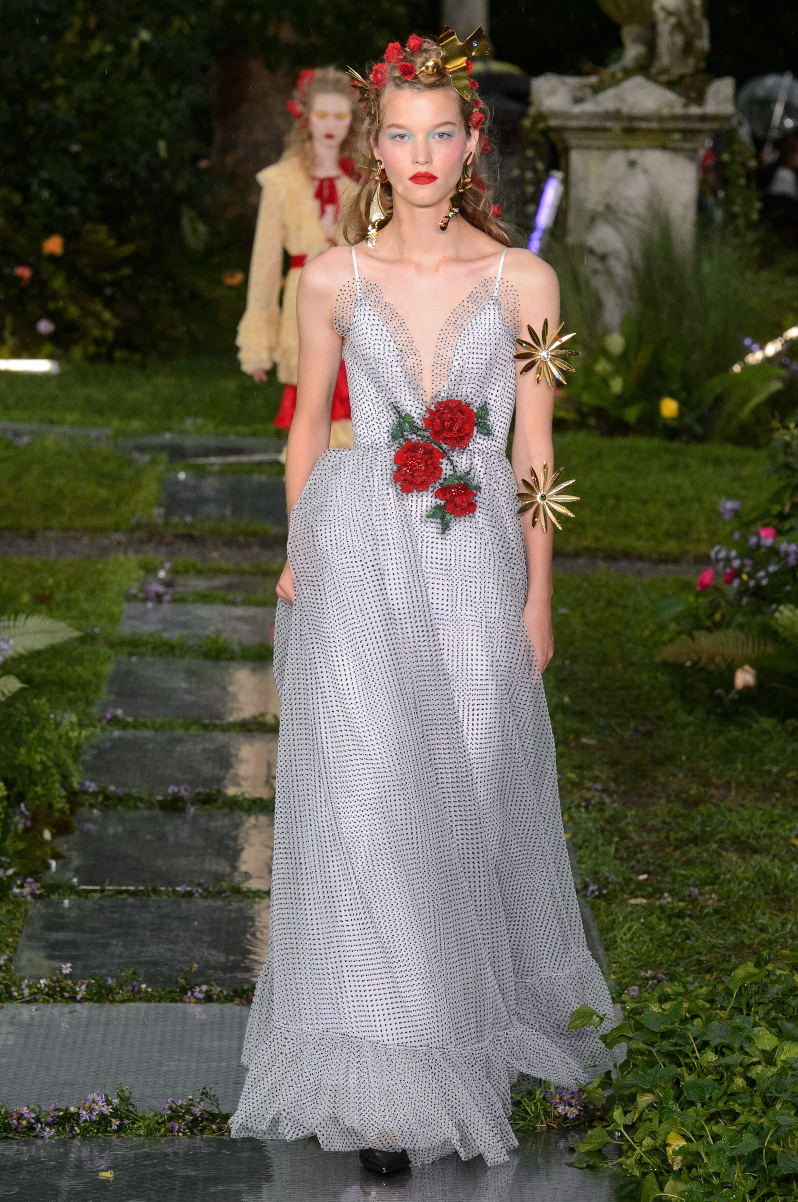 70 Best New York Fashion Week Spring 2019 Bridal Trends Nyfw