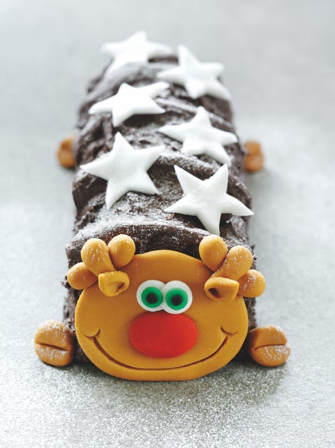 Asda's Roddy The Reindeer Cake Is Available To Buy Now