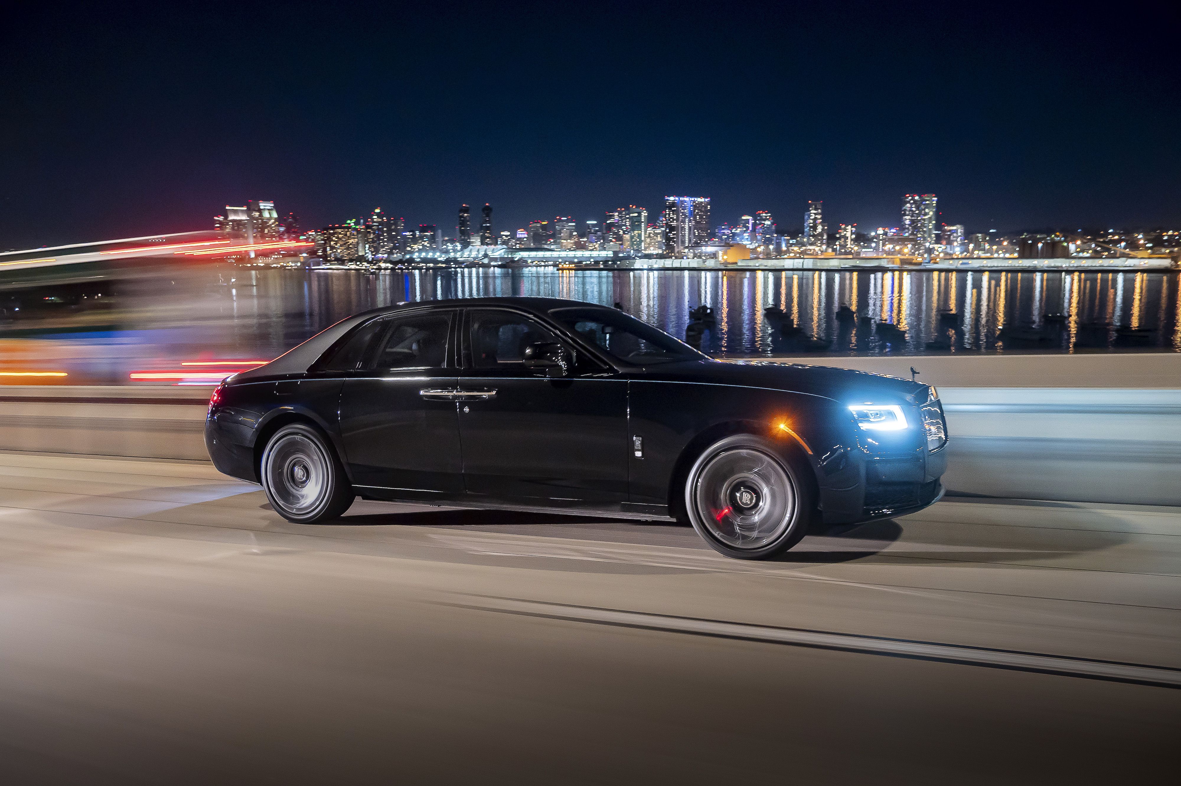 Rolls-Royce Ghost Extended adds more legroom without you knowing