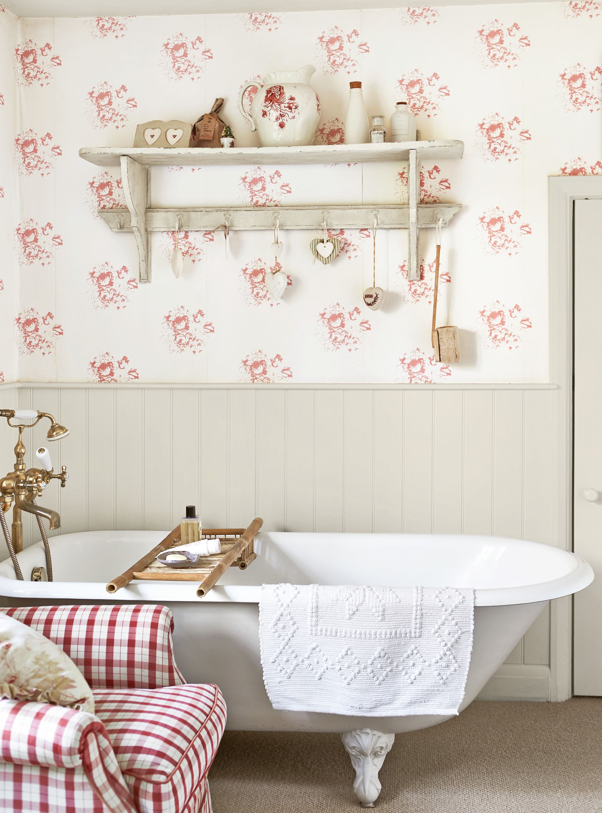 25 Bathroom Wallpaper Ideas Best Wallpaper For Bathrooms