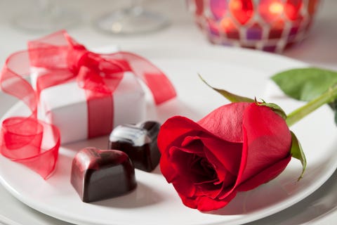 14 Valentine's Day Facts 2020 - History of Valentine's Day