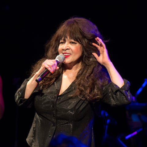 Ronnie Spector ronnie spector,
