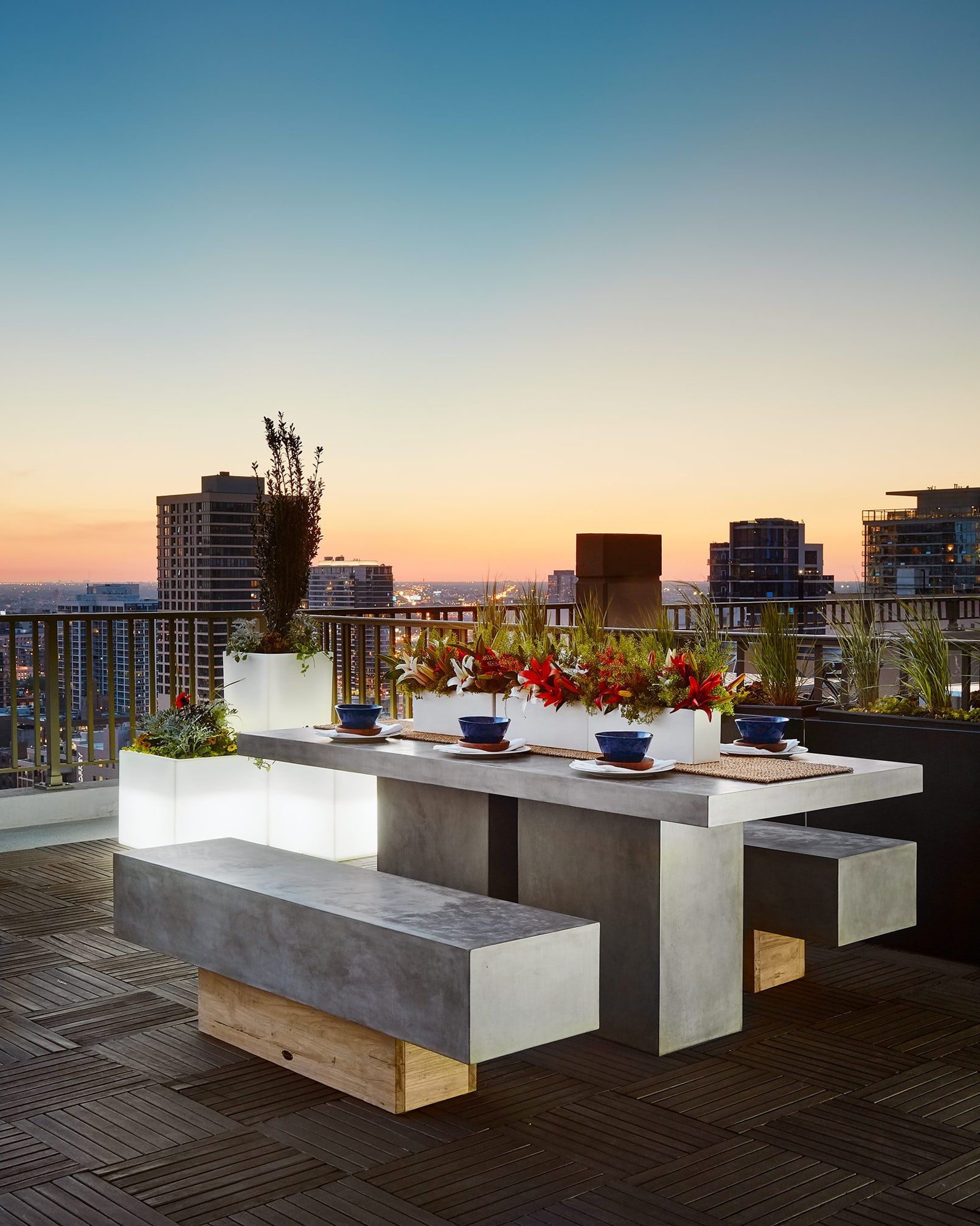 Residential Rooftop Deck Ideas - Fogueira Molhada