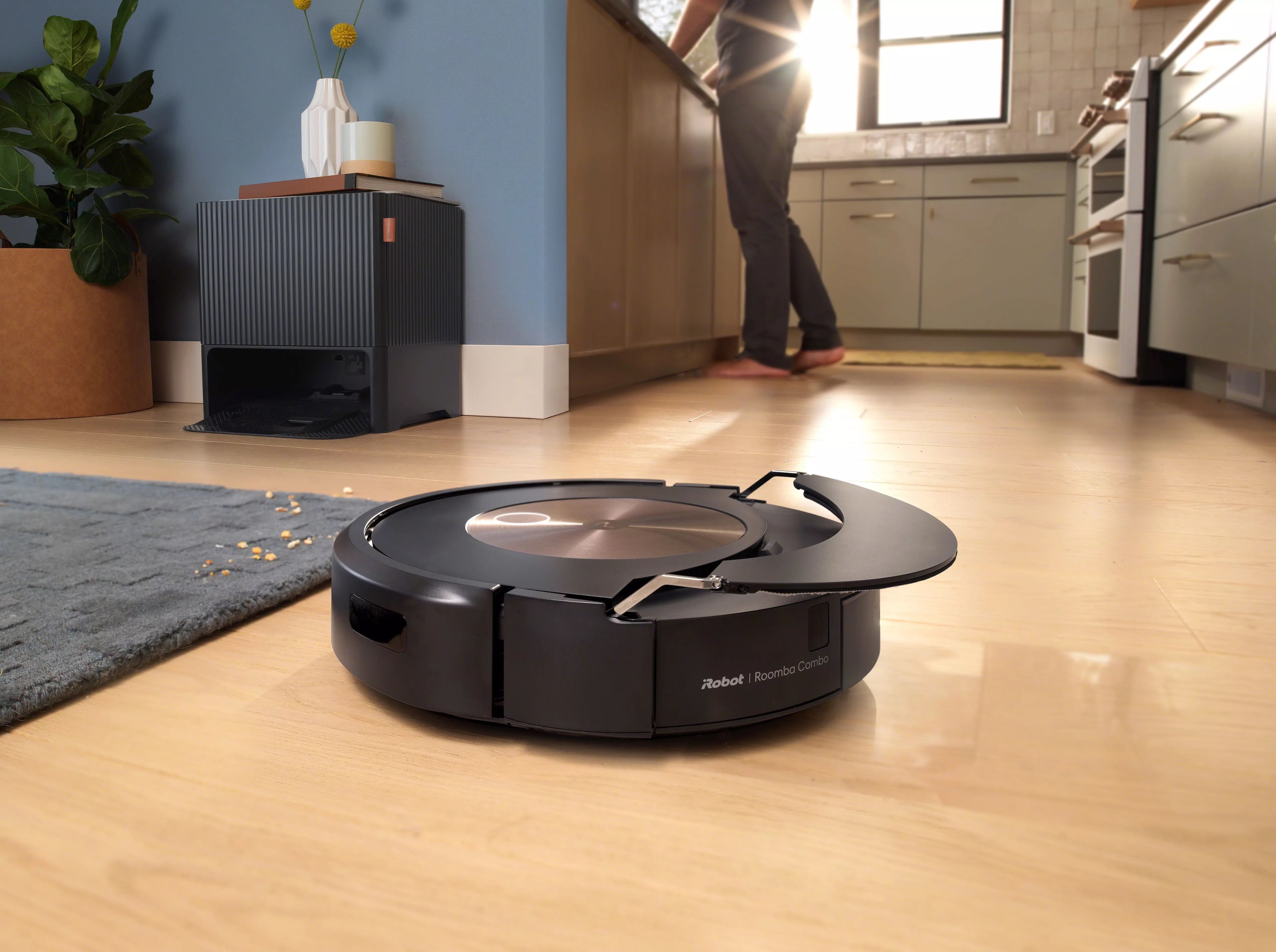 Roomba's Combo j9+ Robot Vacuum Is Kind of Insane