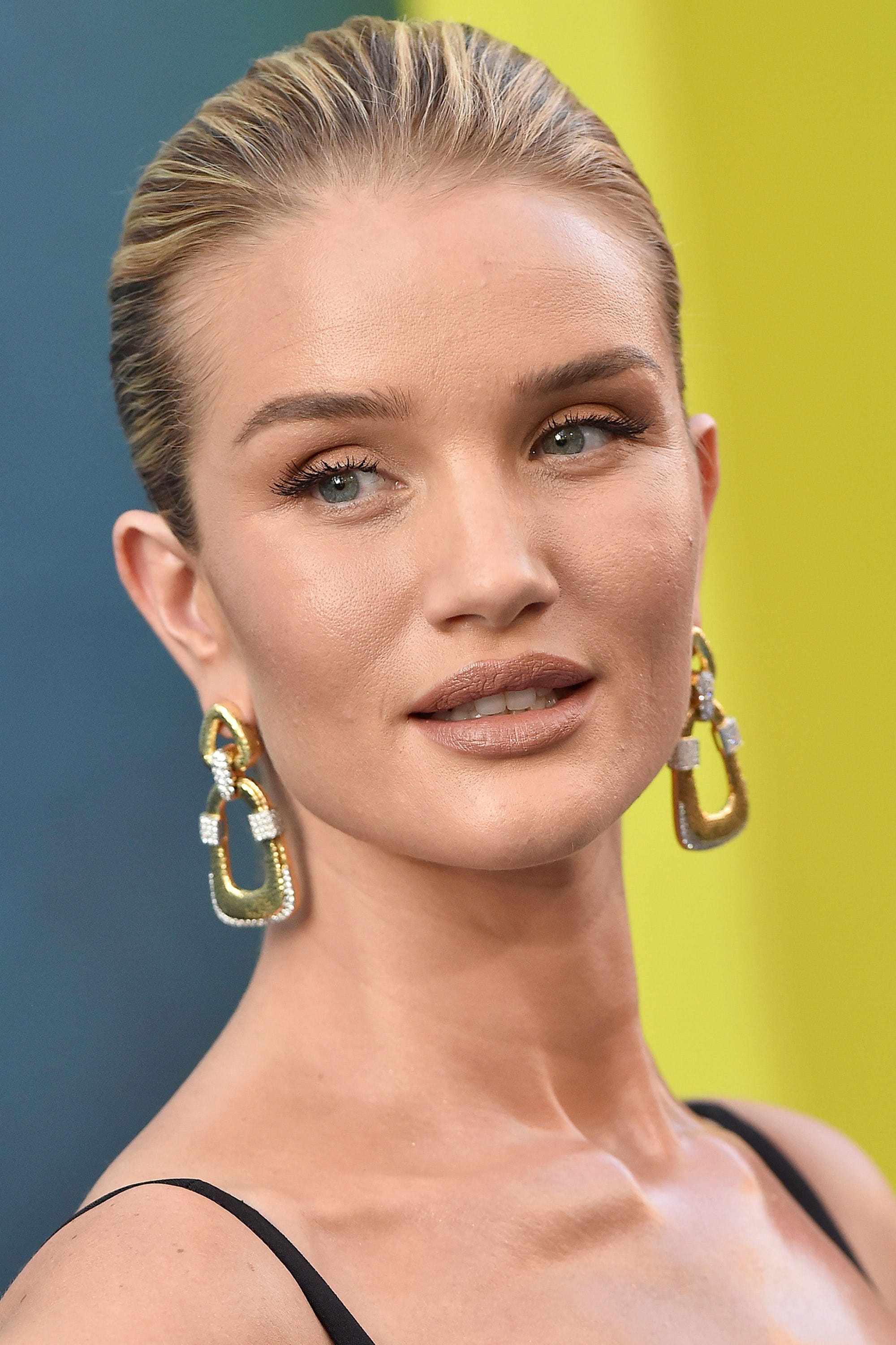 rosie huntington whiteley without makeup