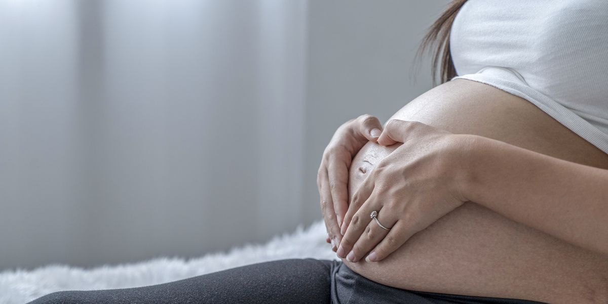 Round ligament pain: sharp abdominal pains in pregnancy explained