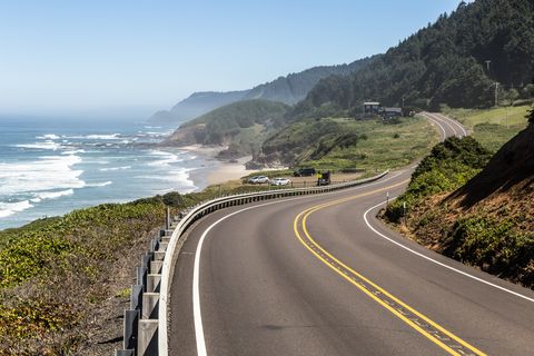 Highway 101 along the Pacific Northwest in Oregon, USA