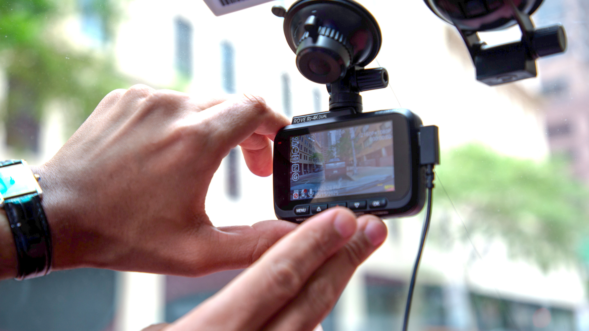 The Best Dash Cams for Commuting, Cruising, and Everything in Between, Tested