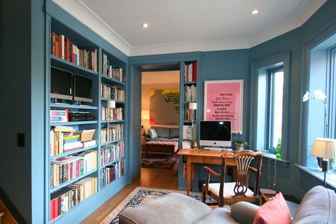 25 Stylish Built In Bookshelves Floor To Ceiling Shelving Ideas
