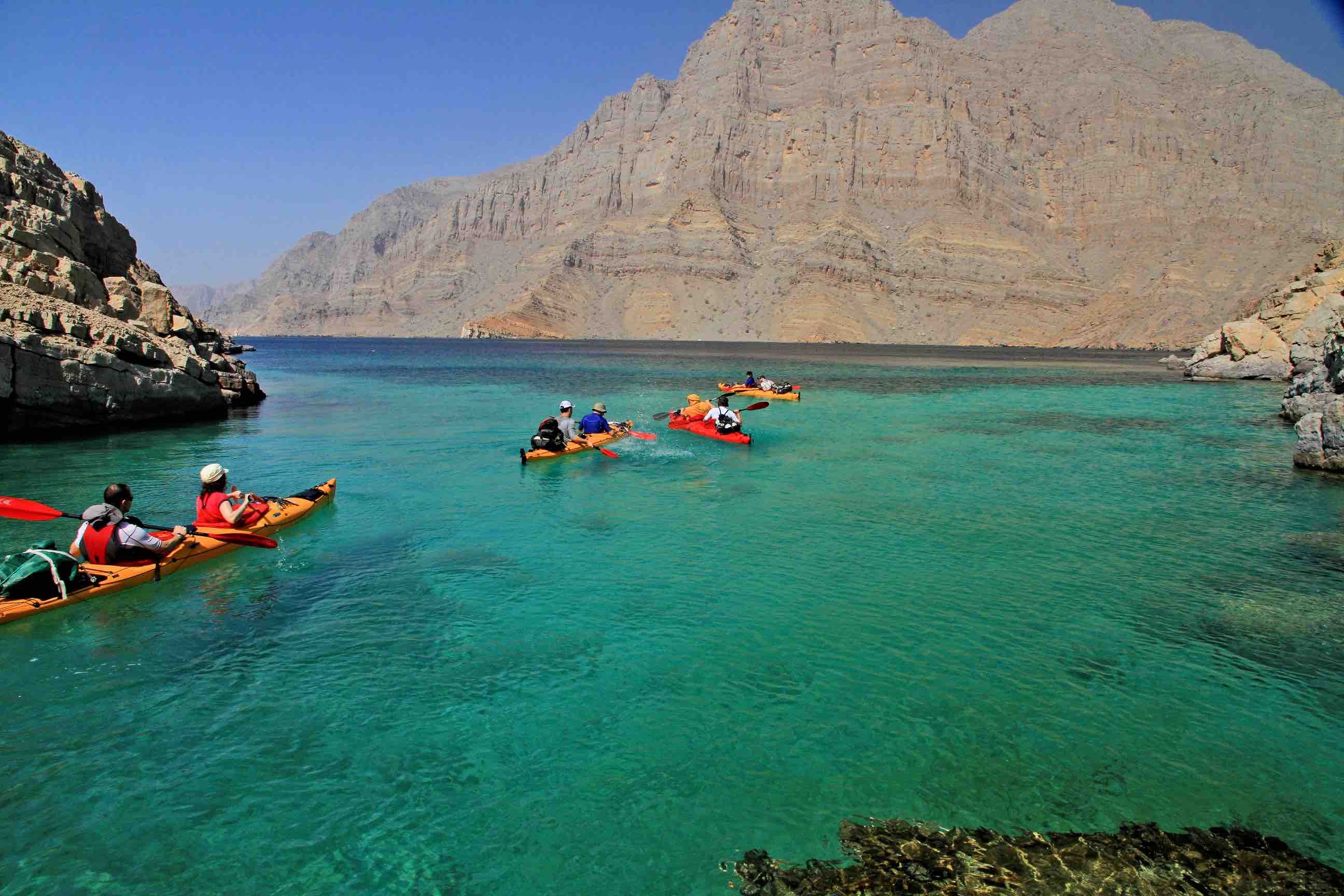 Мусандам оман. Оман Мусандам экскурсии. Оман Маскат море. Мусандам экскурсия.
