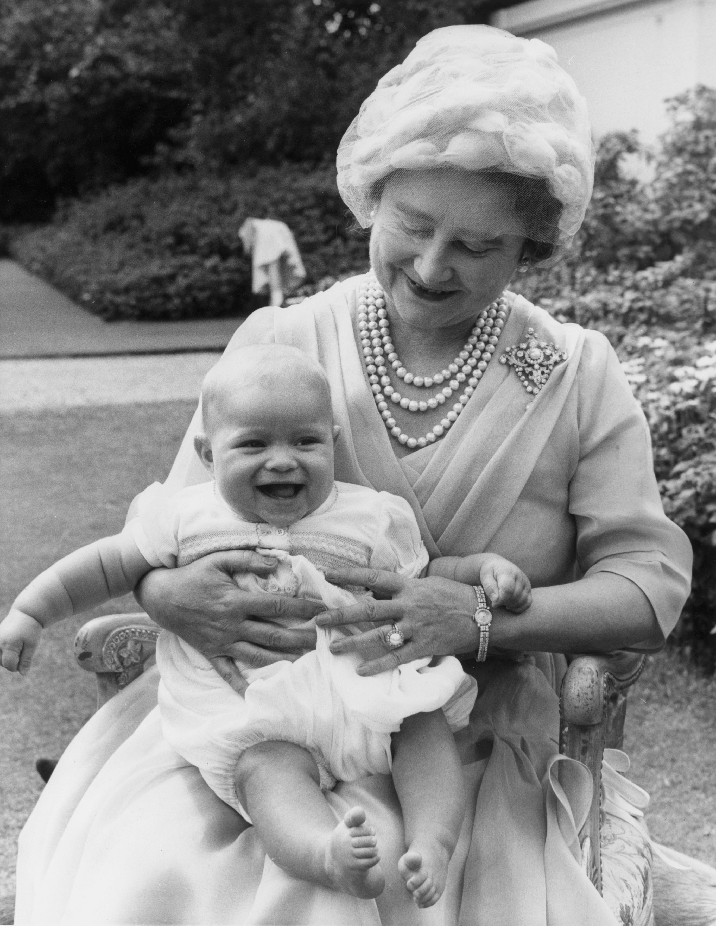 The Cutest Royal Baby Pictures Of All Time - 40 Royal Baby Photos