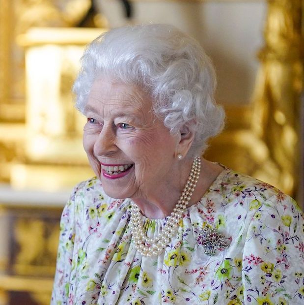royal family shares unseen photo of the queen ahead of funeral