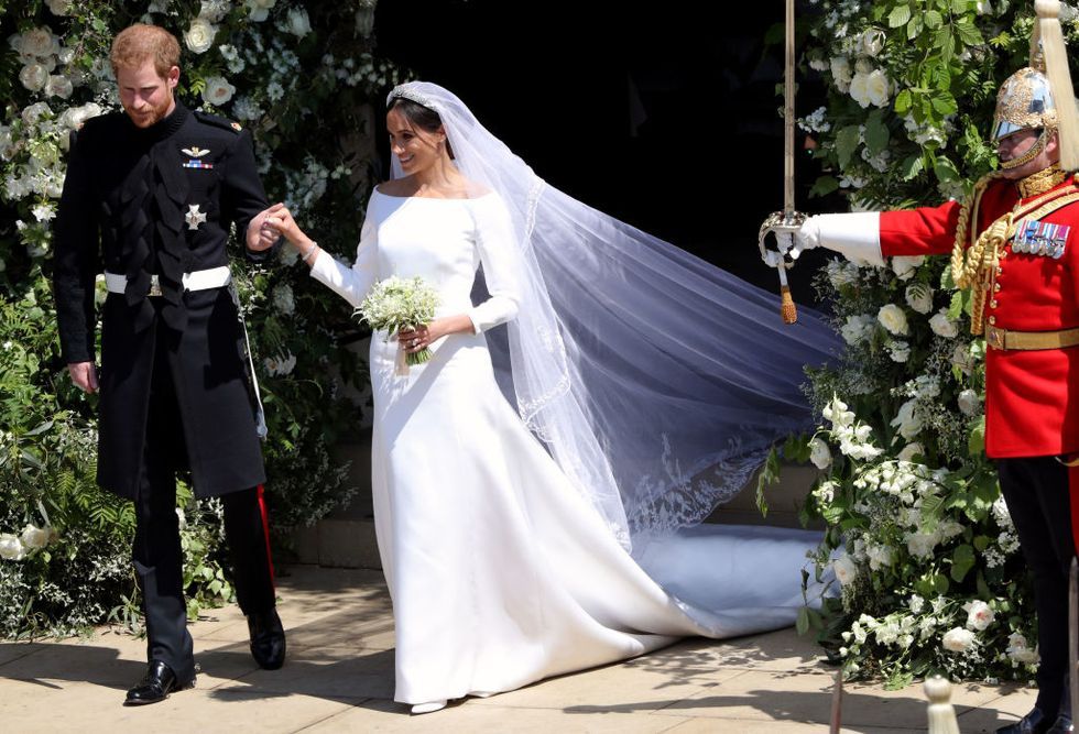 markle wedding dress