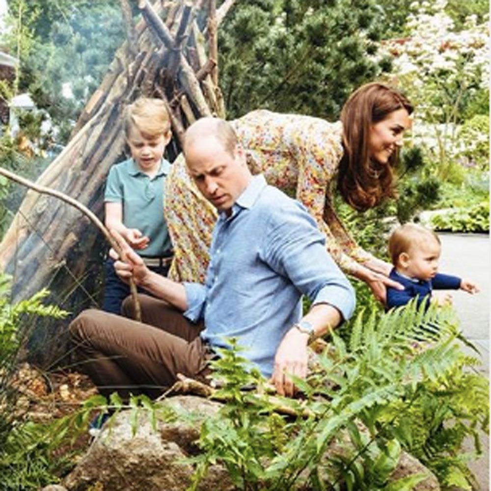 Kate Middleton And Prince William Just Released New Family Photos In The Duchess Chelsea Garden