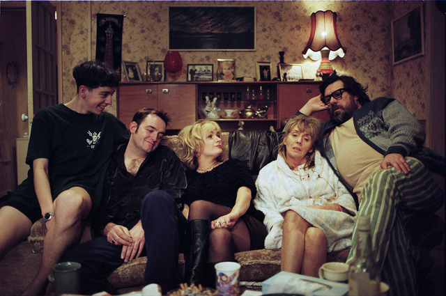 editorial use onlymandatory credit photo by itvshutterstock 6907938jnricky tomlinson as jim royle, sue johnston as barbara royle, caroline aherne as denise royle, ralf little as antony royle and craig cash as david'the royle family' tv series   1998the royle family was a british tv sitcom produced by itv studios granada for the bbc, which ran for three series from 1998 to 2000, and specials from 2006 to 2012 it centres on the lives of a scruffy tv fixated manchester family, the royles, written by and starring caroline aherne and craig cash