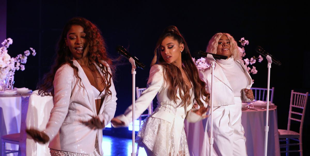 Ariana Grande Makes Great Recovery After Tripping During Ellen