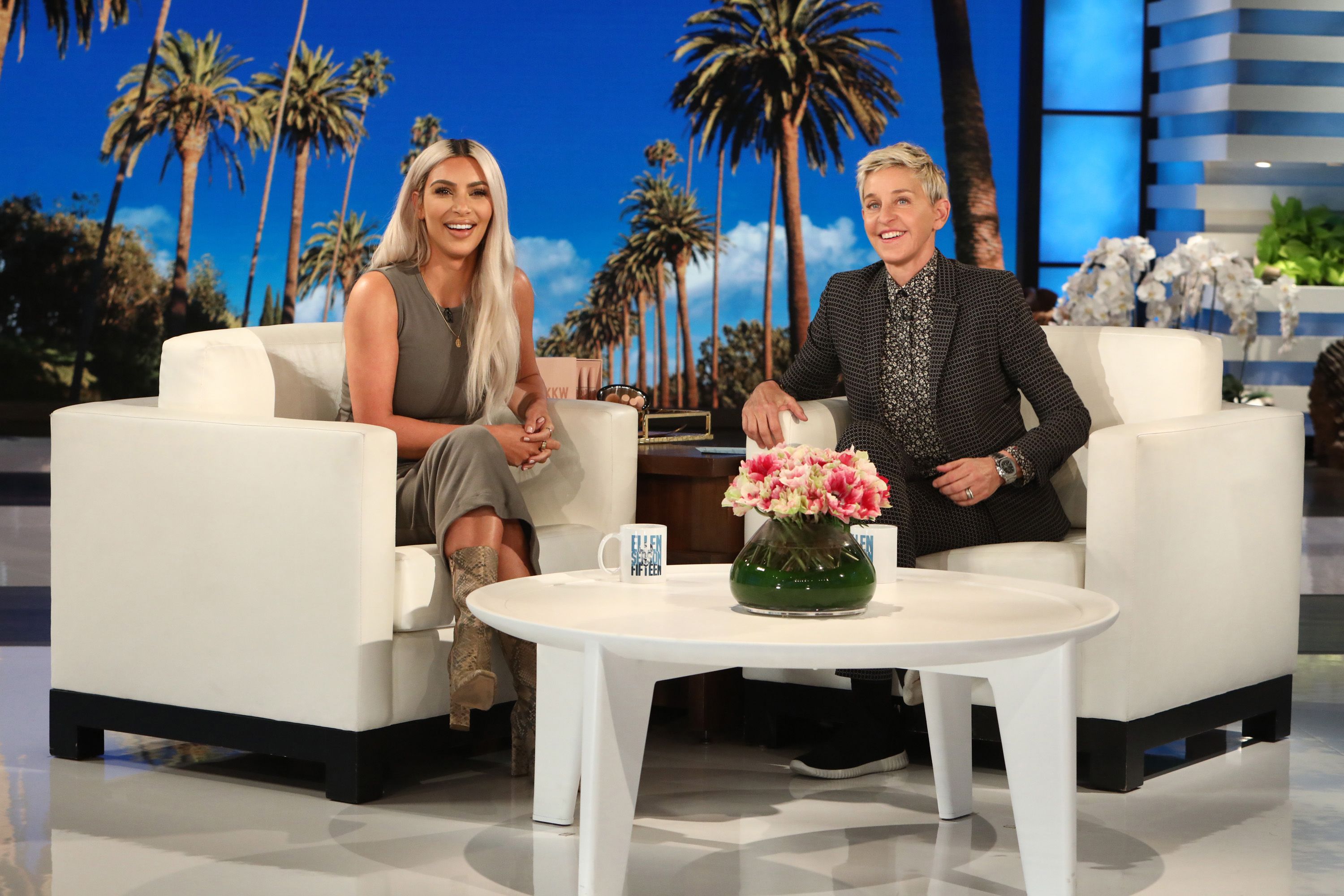 Kim Kardashian confirms babys gender on Ellen images Kim Kardashian confirms babys gender on Ellen foto