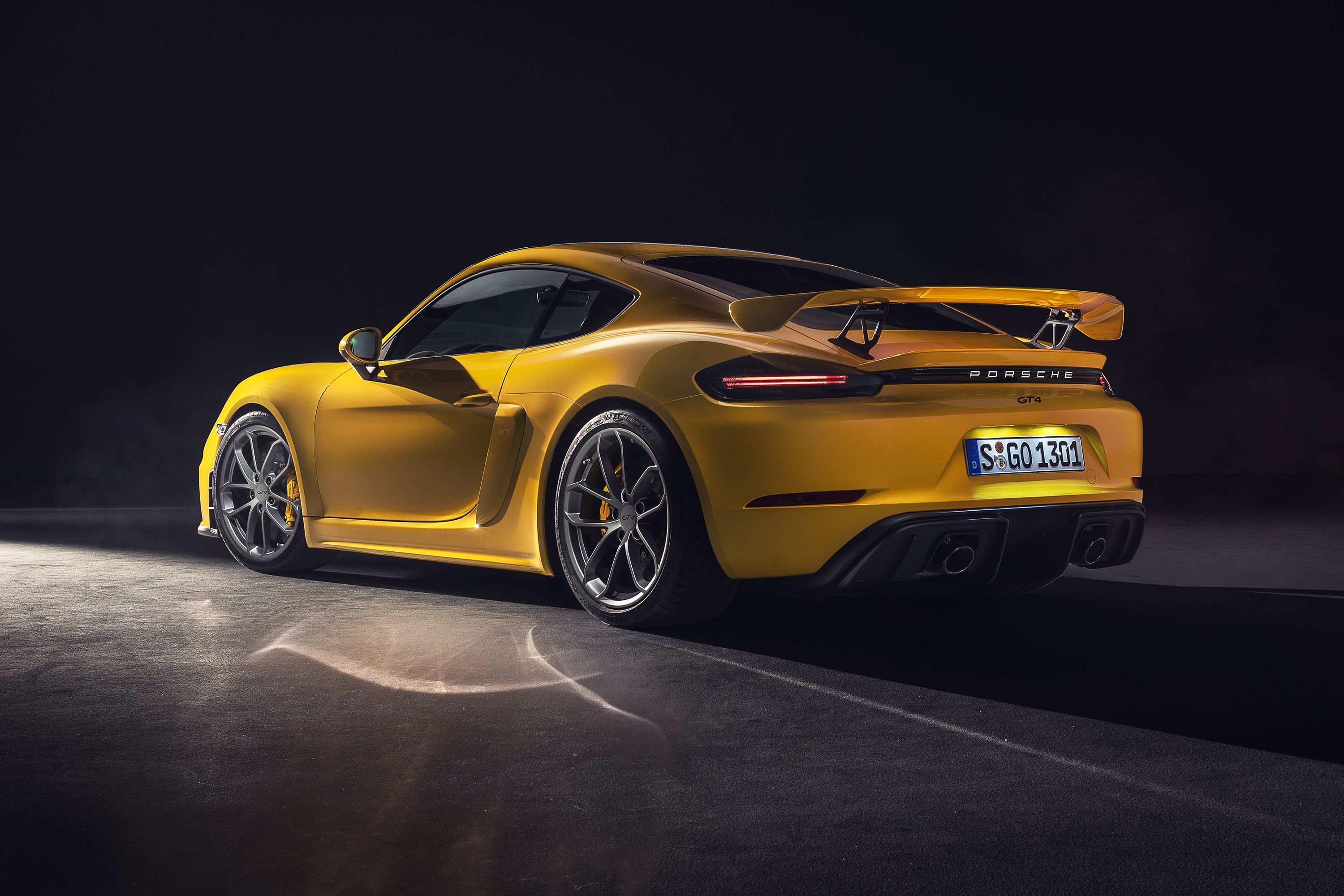 Porsche 718 Cayman Gt4 And Boxster Spyder Revealed With New Flat Six